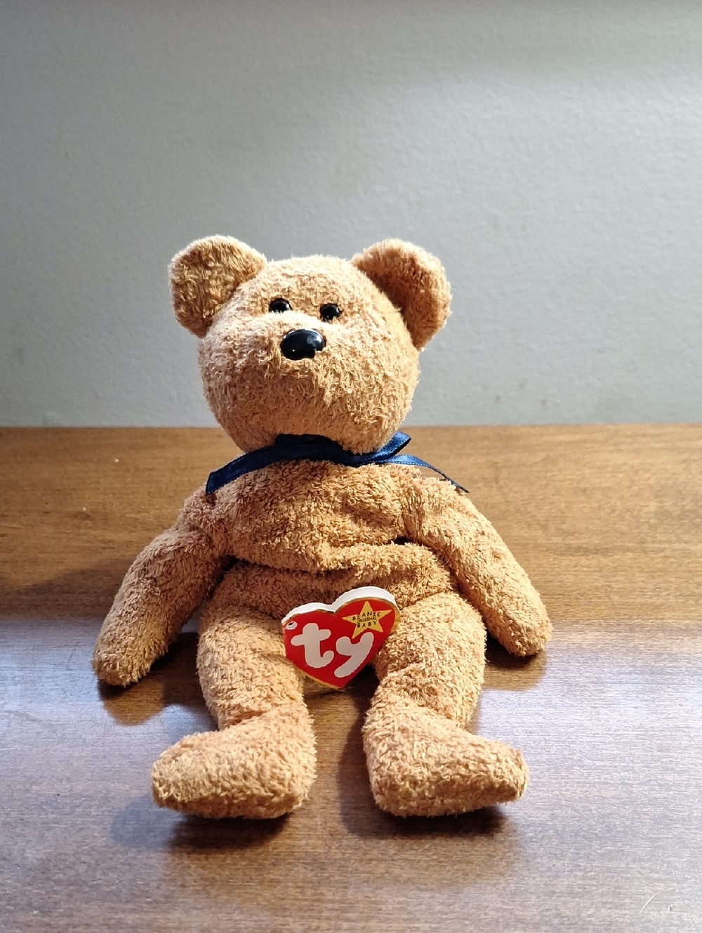 Ty Brown Teddy Bear Plush, FUZZ, caught A Buzz with Navy Ribbon, Beanie Baby